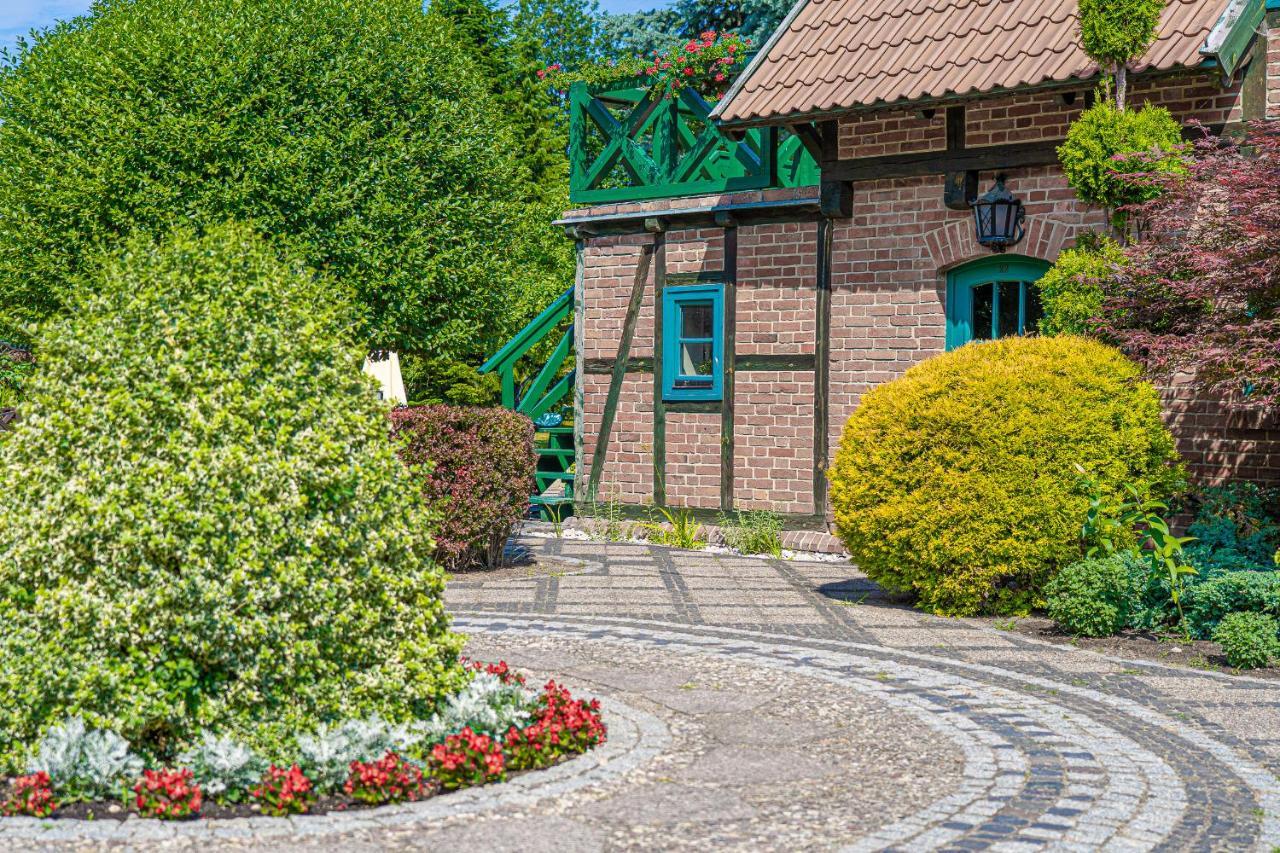 Hotel Spa Srebrny Dzwon Kadyny Exterior foto